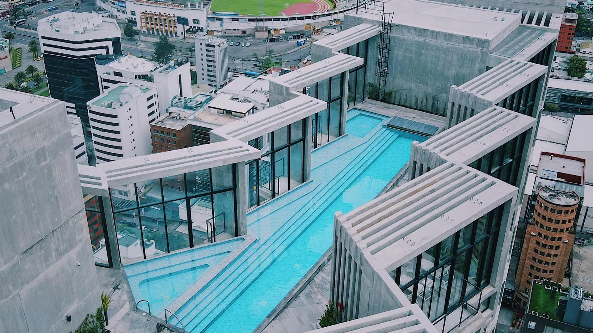 Penthouse De Lujo Iqon Piso 28 Daire Quito
